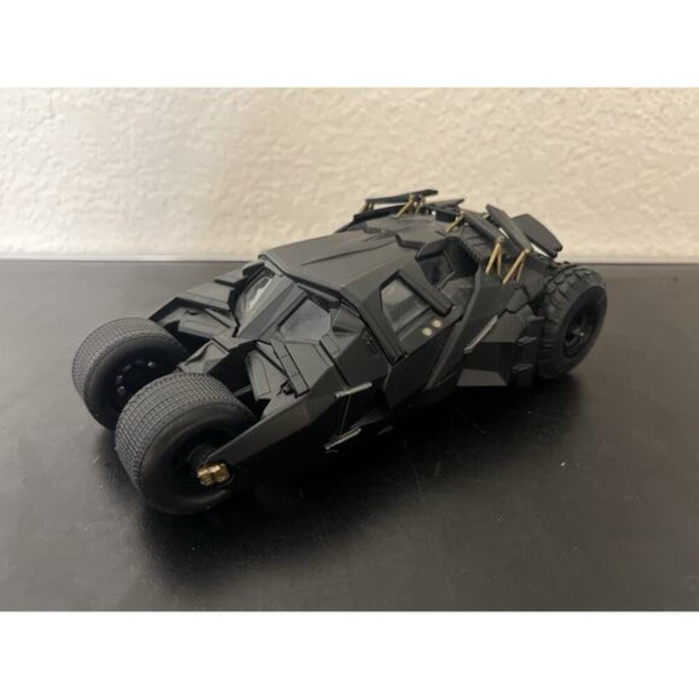 The Dark Knight Tumbler Batmobile - 1/24 Scale Die-Cast Model Jada Toys 8" Long.